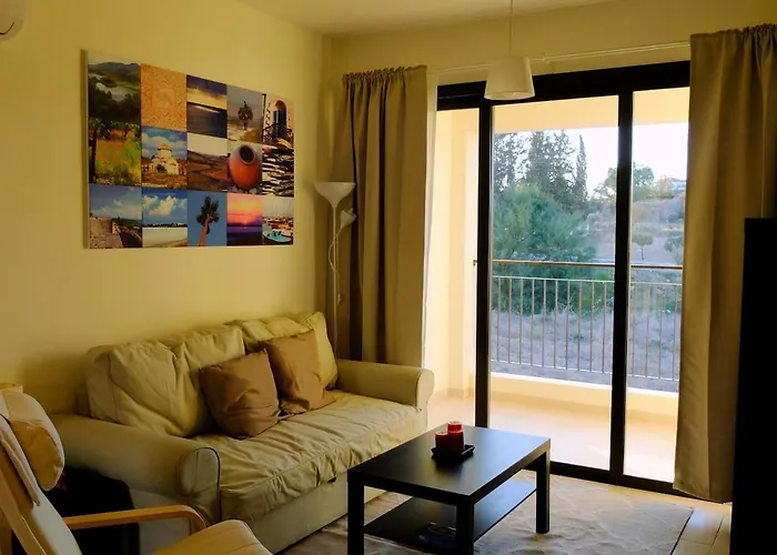 アパート Tersefanou Traditional Village ラルナカ